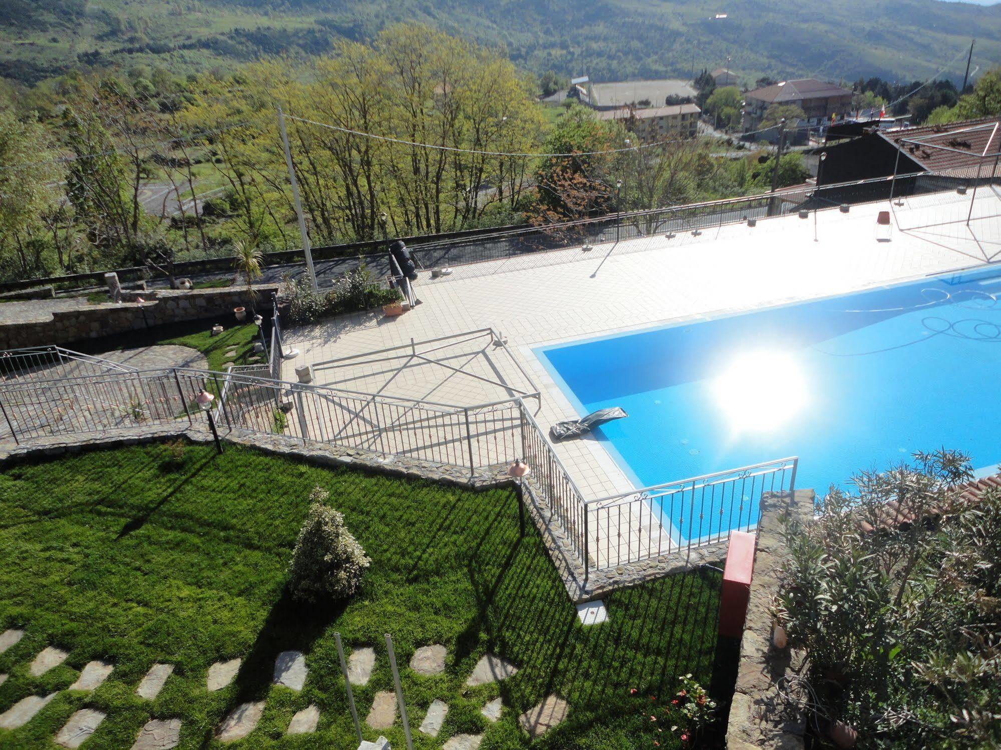 Agri-Hotel Da Marianna Resort & Spa Santa Domenica Vittoria Екстер'єр фото